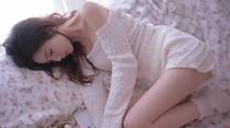 号舱房的女人
